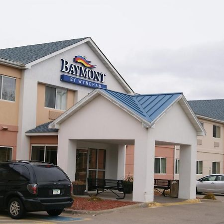 Hotel Baymont By Wyndham Coon Rapids Exterior foto